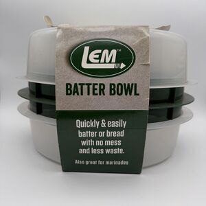 LEM Even Coat Batter Bowl For Breading and Seasoning Lid-Locking Mechanism